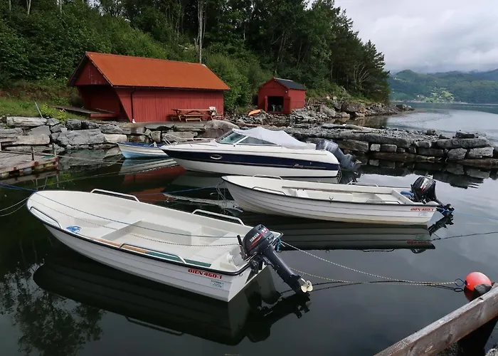 Nausthammar By Interhome Davik (Sogn og Fjordane)